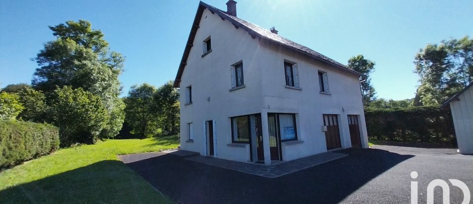 Maison 6 pièces de 118 m² à Picherande (63113)