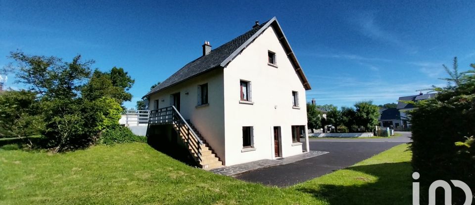 Maison 6 pièces de 118 m² à Picherande (63113)