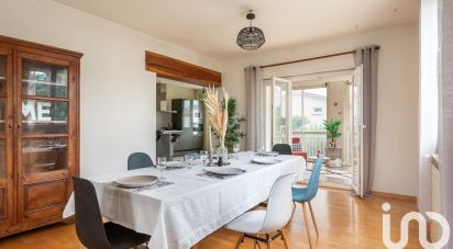 Maison 5 pièces de 166 m² à Grenoble (38100)