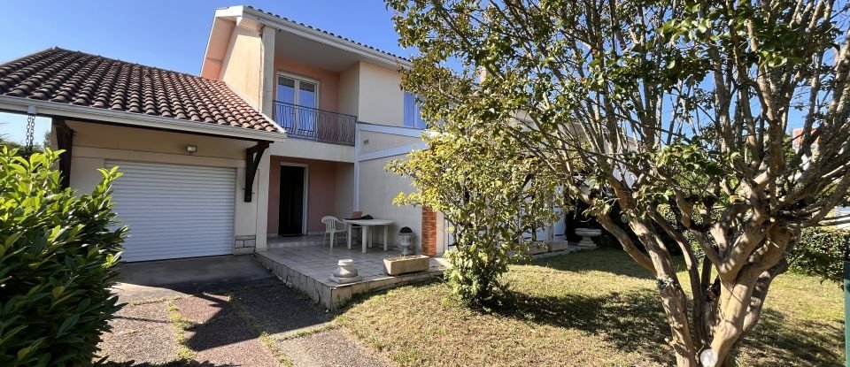 House 5 rooms of 100 m² in Gradignan (33170)