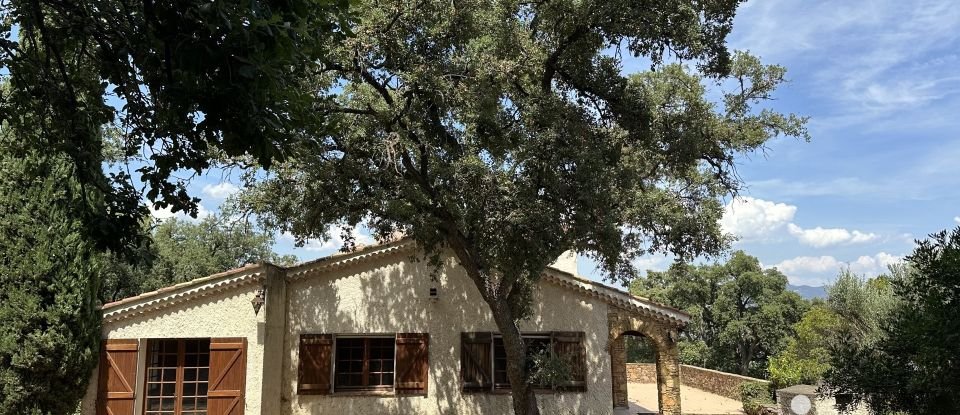 Maison traditionnelle 5 pièces de 200 m² à Six-Fours-les-Plages (83140)