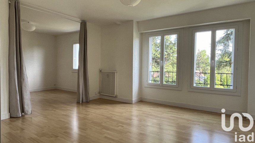 Apartment 3 rooms of 64 m² in Amboise (37400)