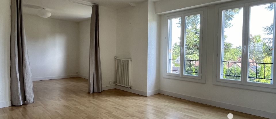 Apartment 3 rooms of 64 m² in Amboise (37400)