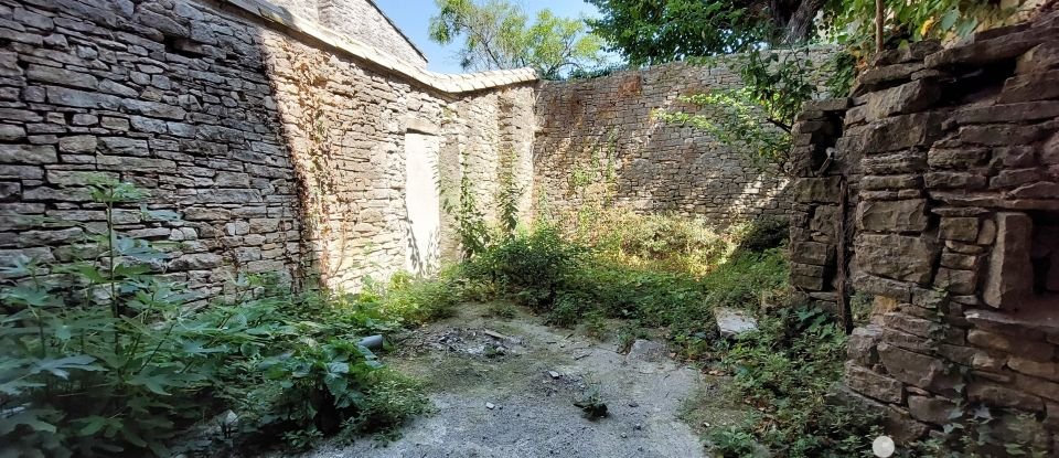 House 8 rooms of 92 m² in Pompignan (30170)