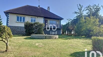 House 11 rooms of 220 m² in Lapenty (50600)