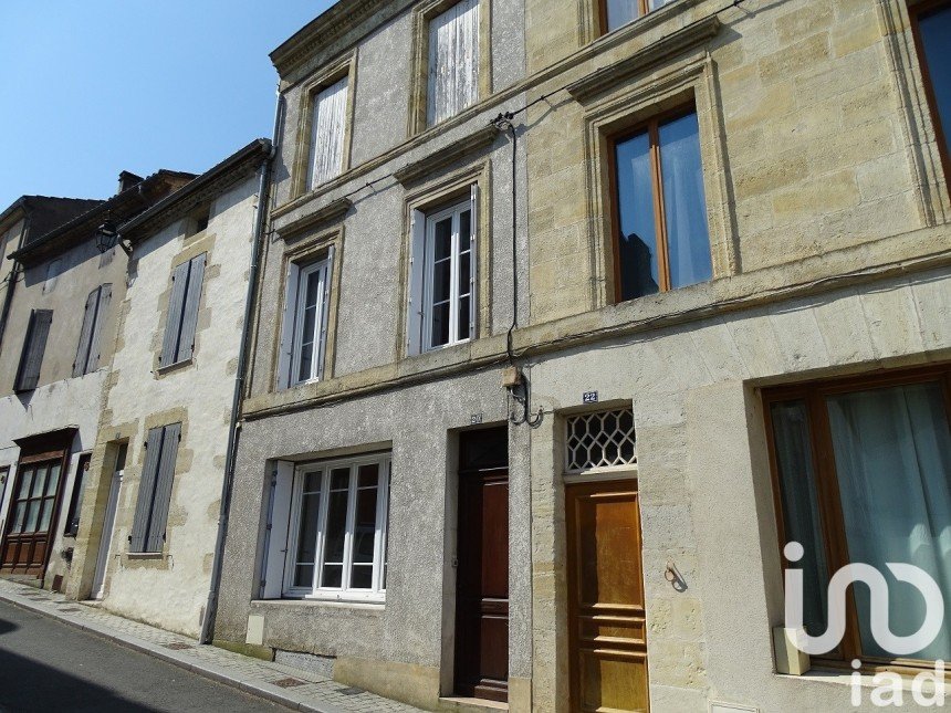 Town house 7 rooms of 145 m² in Monségur (33580)