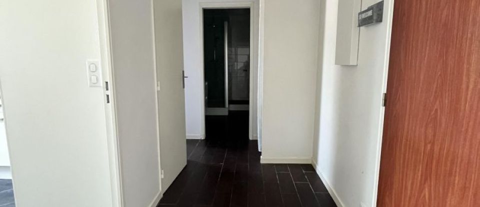 Apartment 2 rooms of 48 m² in Moissy-Cramayel (77550)