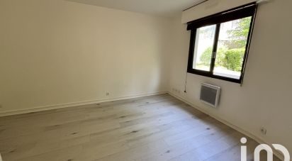 Studio 1 room of 25 m² in Paris (75019)