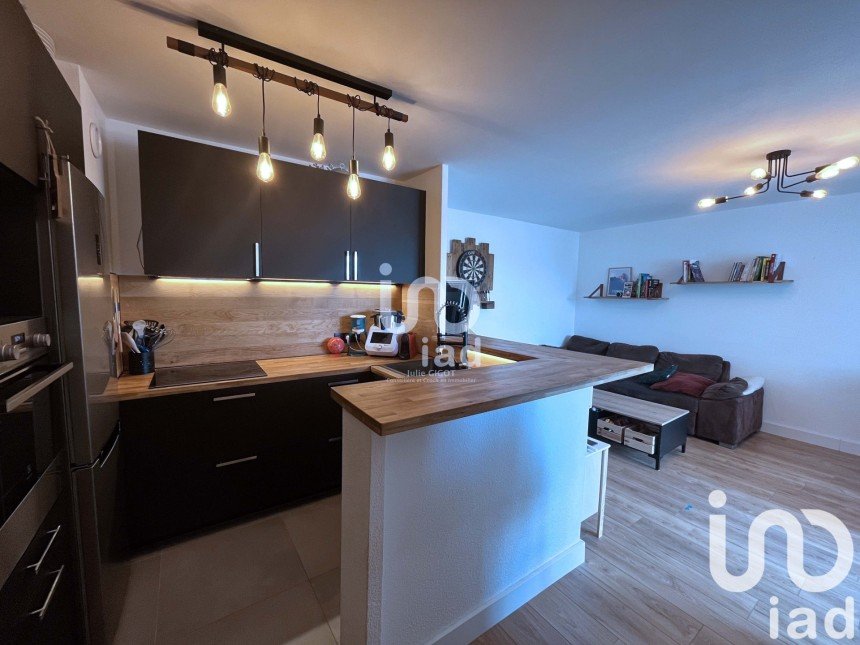 Apartment 3 rooms of 61 m² in Marseille (13010)