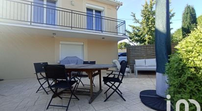 Pavilion 7 rooms of 171 m² in Châtillon-sur-Thouet (79200)