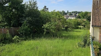 Land of 1,237 m² in Breteuil (60120)