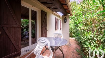 Traditional house 4 rooms of 90 m² in Eyguières (13430)