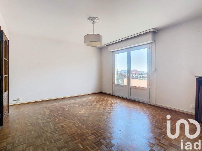 Appartement 4 pièces de 90 m² à Strasbourg (67200)