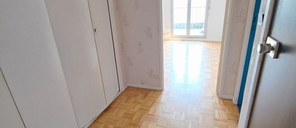 Apartment 2 rooms of 36 m² in Moulins (03000)