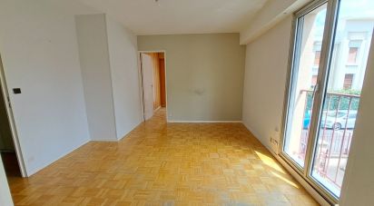 Apartment 2 rooms of 36 m² in Moulins (03000)