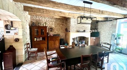 Estate 11 rooms of 270 m² in Grun-Bordas (24380)