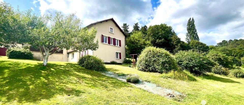 Domaine 11 pièces de 270 m² à Grun-Bordas (24380)