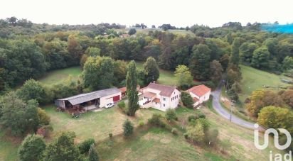 Estate 11 rooms of 270 m² in Grun-Bordas (24380)