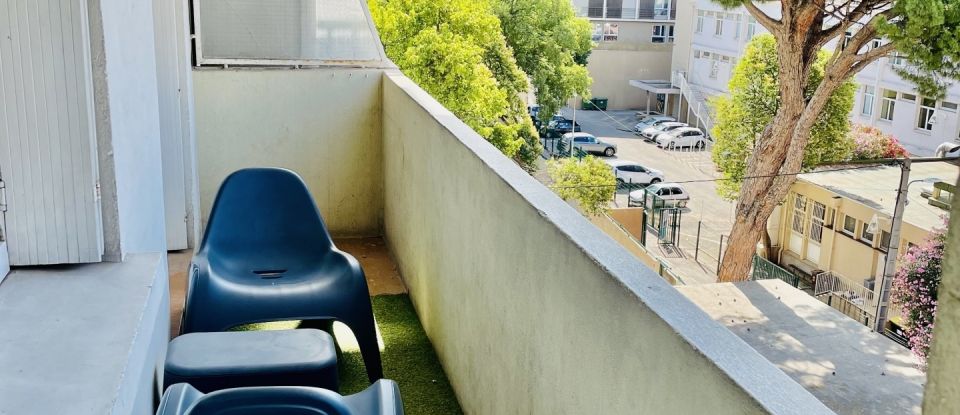 Appartement 4 pièces de 67 m² à Toulon (83000)