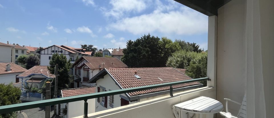 Apartment 4 rooms of 87 m² in Biarritz (64200)