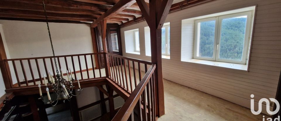 Maison 6 pièces de 180 m² à Le Collet-de-Dèze (48160)