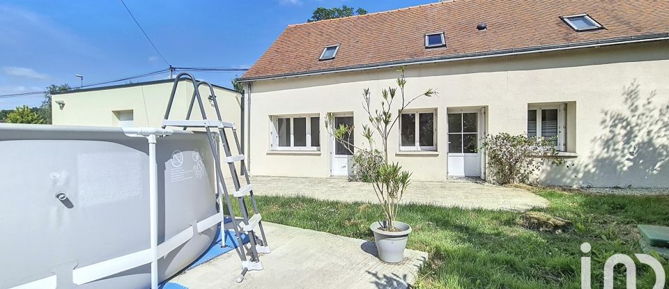 Maison 6 pièces de 105 m² à Luynes (37230)