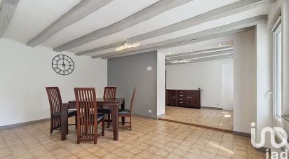 Maison 6 pièces de 105 m² à Saint-Étienne-de-Chigny (37230)