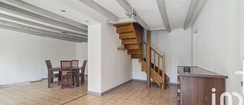 Maison 6 pièces de 105 m² à Luynes (37230)