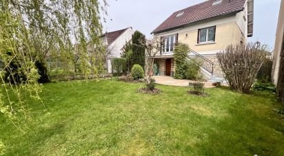 House 5 rooms of 96 m² in Bois-d'Arcy (78390)