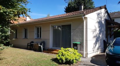 House 6 rooms of 100 m² in Morsang-sur-Orge (91390)