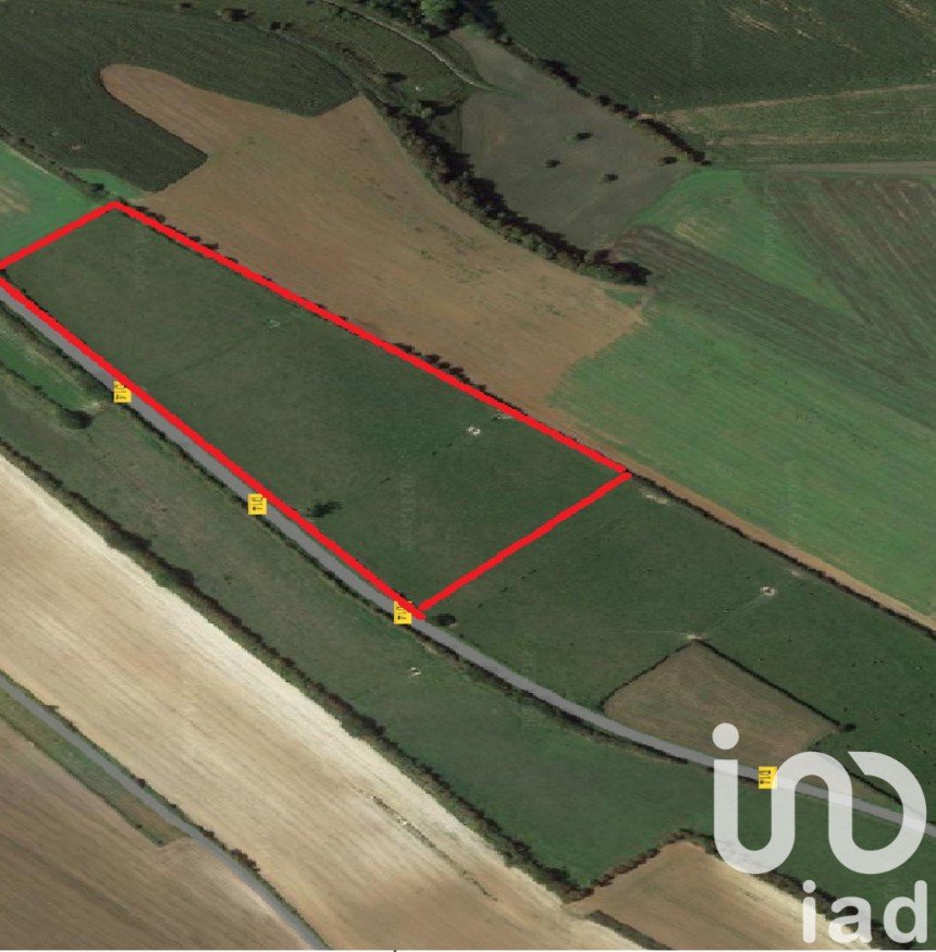 Agricultural land of 40,000 m² in Clais (76660)