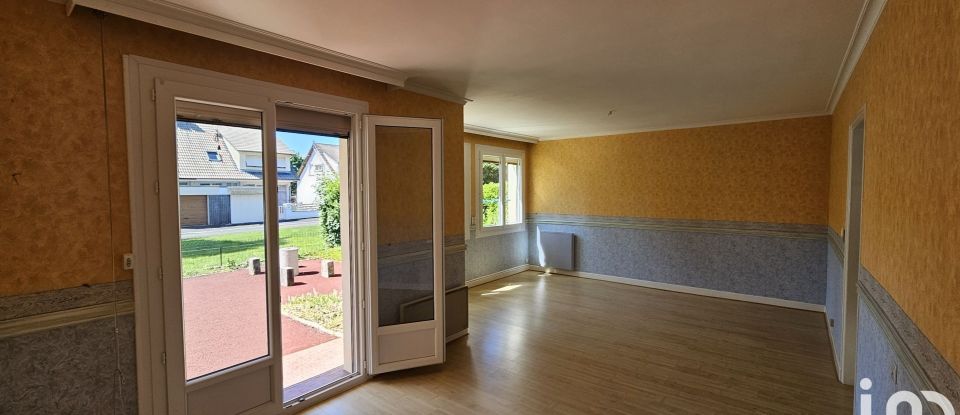 House 4 rooms of 98 m² in Aurillac (15000)