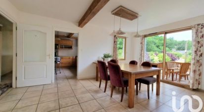 Maison 7 pièces de 157 m² à Plougonver (22810)