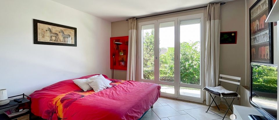 Maison 7 pièces de 182 m² à Santeny (94440)