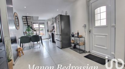 Traditional house 3 rooms of 70 m² in Marseille (13011)