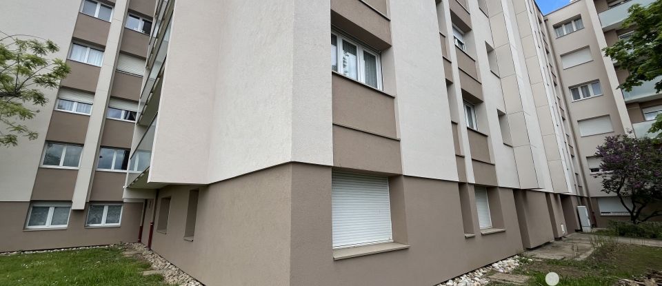 Apartment 4 rooms of 95 m² in Metz (57000)