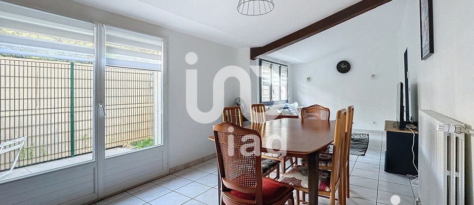 Town house 6 rooms of 135 m² in Reims (51100)