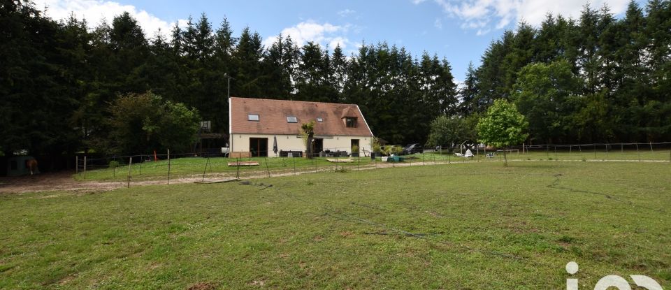 Traditional house 9 rooms of 255 m² in Guigneville-sur-Essonne (91590)