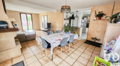 Maison 5 pièces de 111 m² à Moissy-Cramayel (77550)