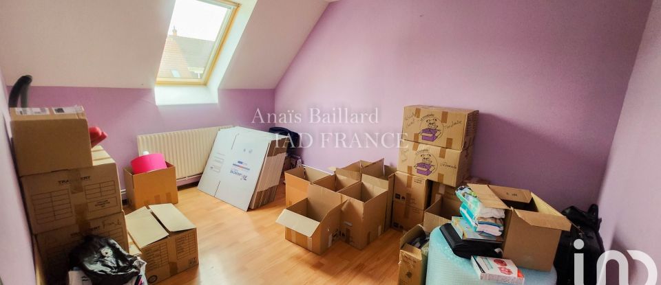 Maison 5 pièces de 111 m² à Moissy-Cramayel (77550)