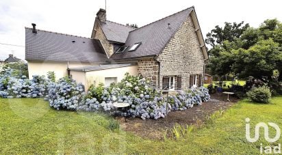 Maison de campagne 6 pièces de 145 m² à CHAMPCERVON (50320)