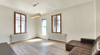 Maison 4 pièces de 86 m² à Divonne-les-Bains (01220)