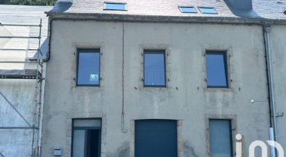 Traditional house 4 rooms of 88 m² in Port-Launay (29150)