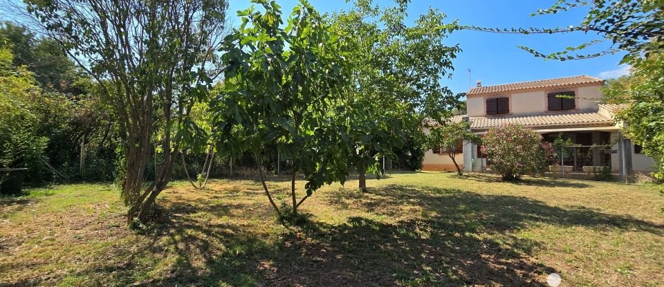 Maison traditionnelle 4 pièces de 130 m² à Gonfaron (83590)