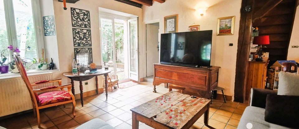 Village house 5 rooms of 184 m² in Dammarie (28360)