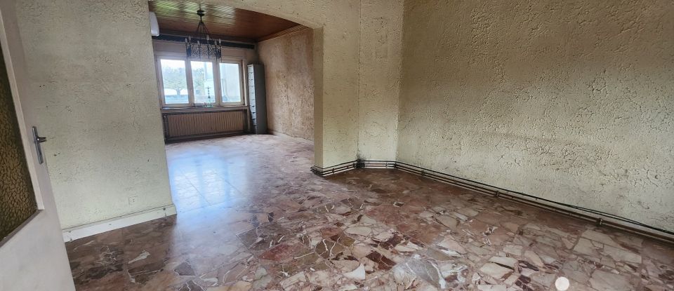 Maison 6 pièces de 140 m² à Tressange (57710)