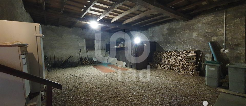 Traditional house 5 rooms of 143 m² in Saint-Avertin (37550)