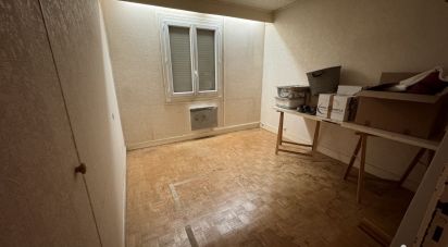 House 5 rooms of 117 m² in Breuillet (91650)