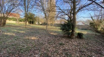 Land of 1,102 m² in Saint-Fargeau-Ponthierry (77310)