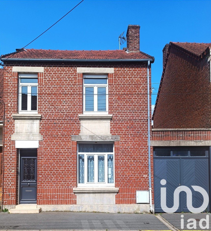 Maison 6 pièces de 110 m² à Auchel (62260)